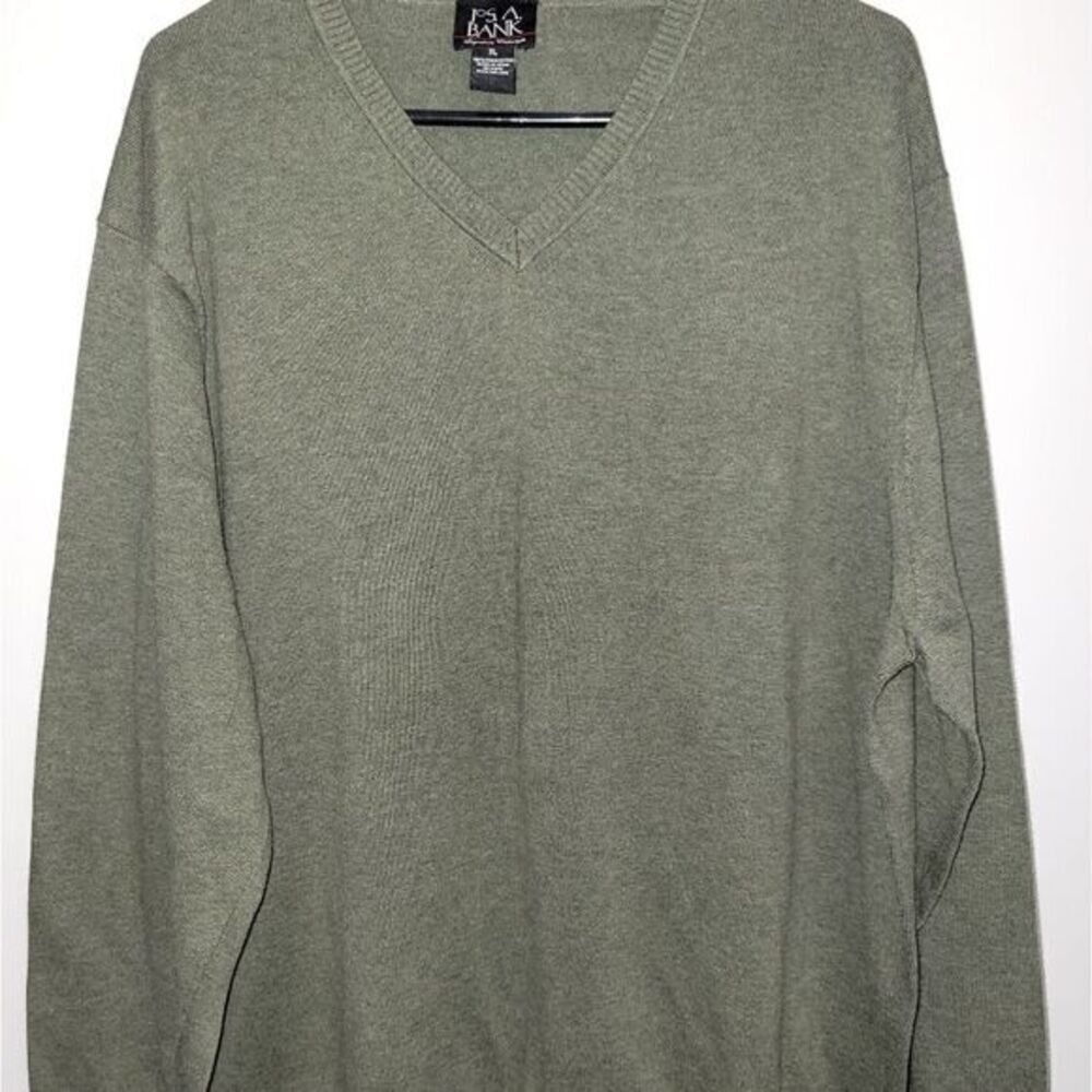 ‎Men's Jos A Banks Sweater size XL